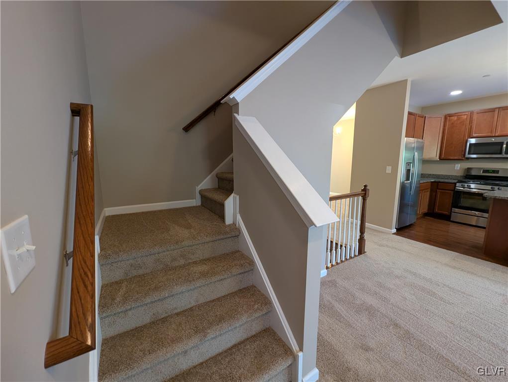 351 Pennycress Road Allentown, PA 18104 - Photo 21 of 35 To the second floor!
