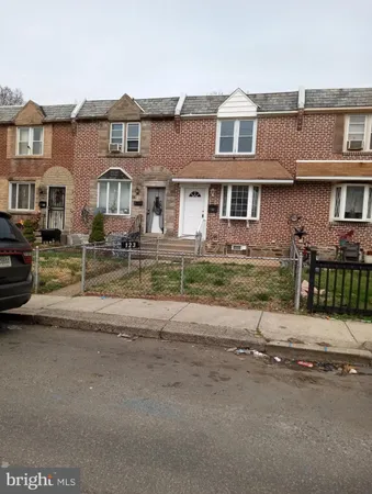 $180,000 | 123 Spring Valley Road, Darby, PA 19023