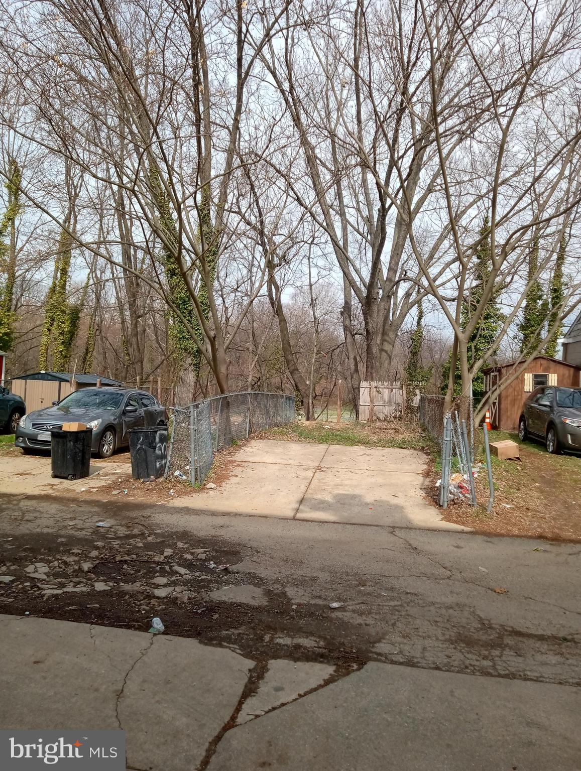 123 Spring Valley Road Darby, PA 19023 - Photo 35 of 35 Rear Yard & extra parking