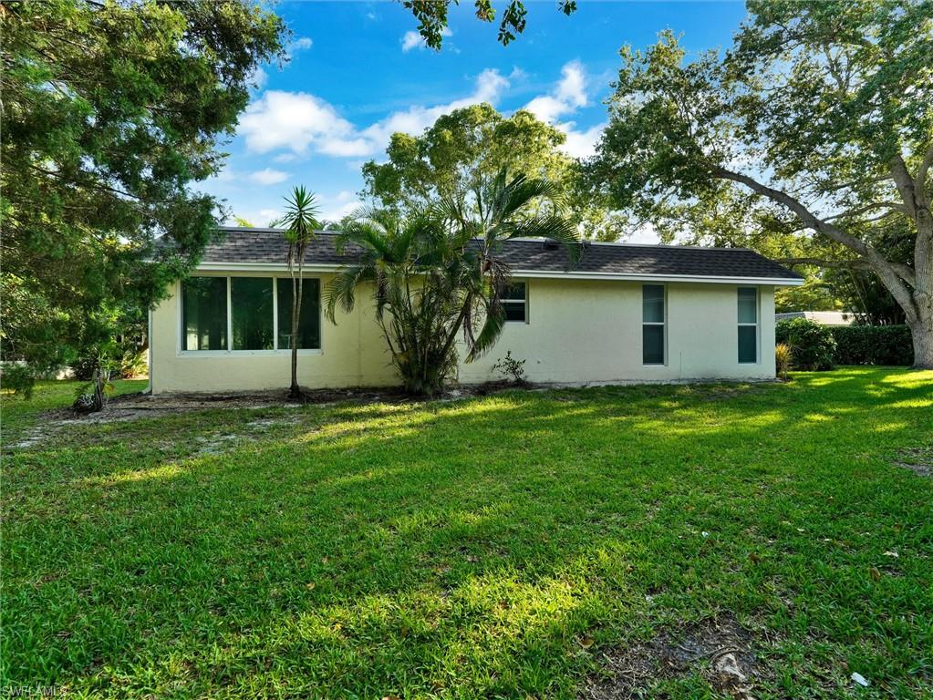 205 Georgetown Boulevard, Unit 23 Naples, FL 34112 - Photo 32 of 42