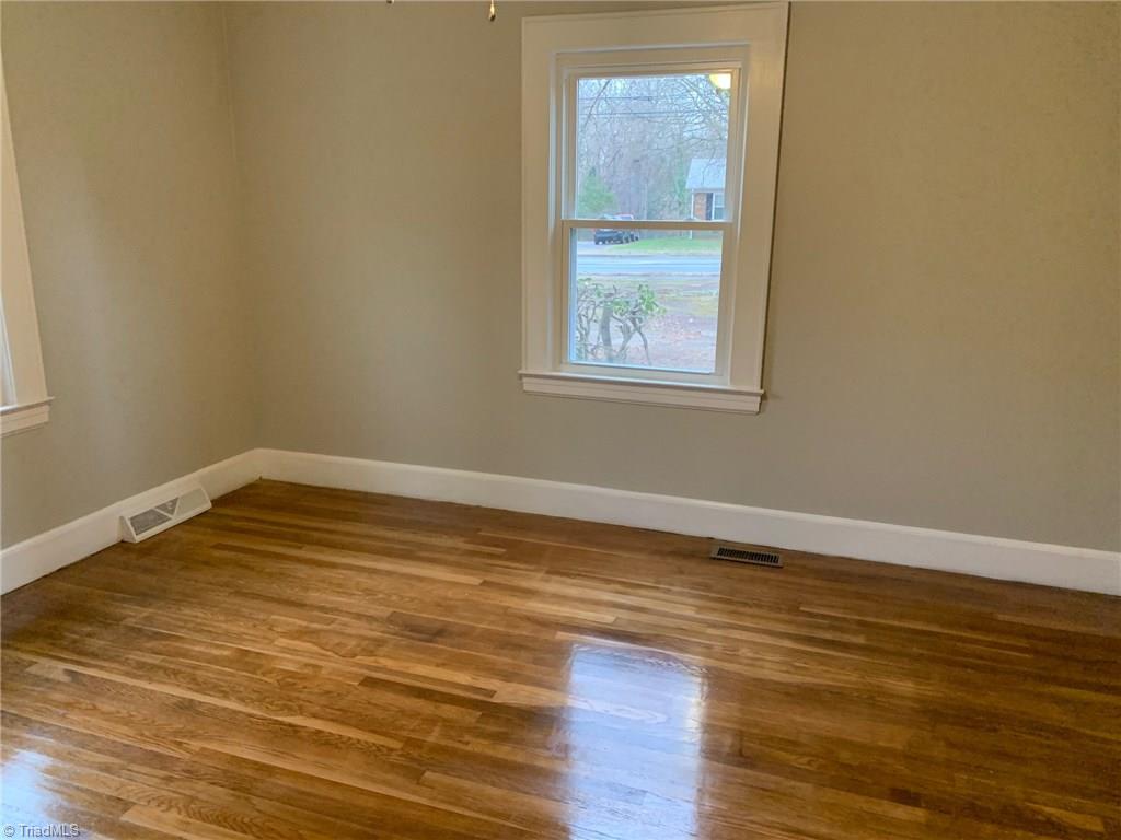 601 Oakview Road High Point, NC 27265 - Photo 14 of 16