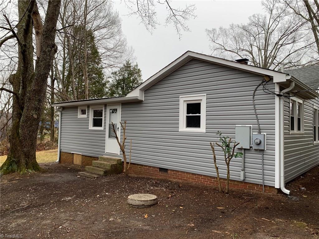 601 Oakview Road High Point, NC 27265 - Photo 4 of 16