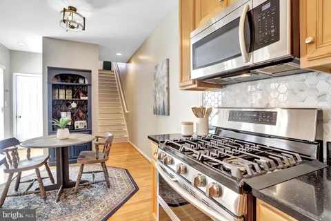 $820,000 | 7768 Grandwind Drive, Lorton, VA 22079