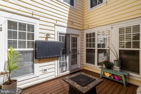 $820,000 | 7768 Grandwind Drive, Lorton, VA 22079