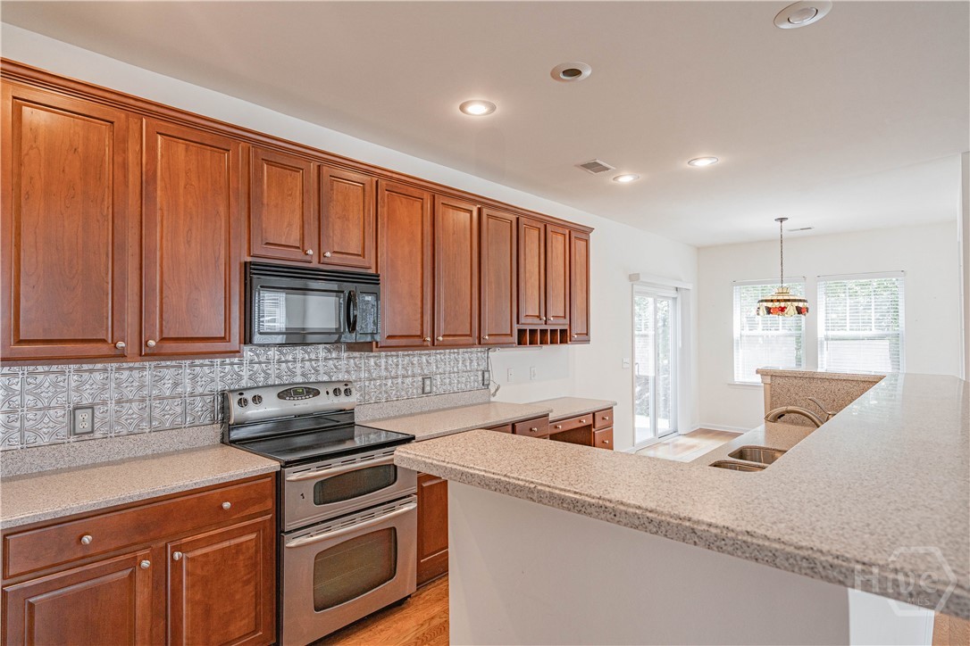 143 Regency Circle Pooler, GA 31322 - Photo 13 of 50