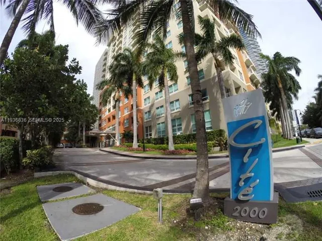 $2,900 | 2000 North Bayshore Drive, Unit 223, Miami, FL 33137