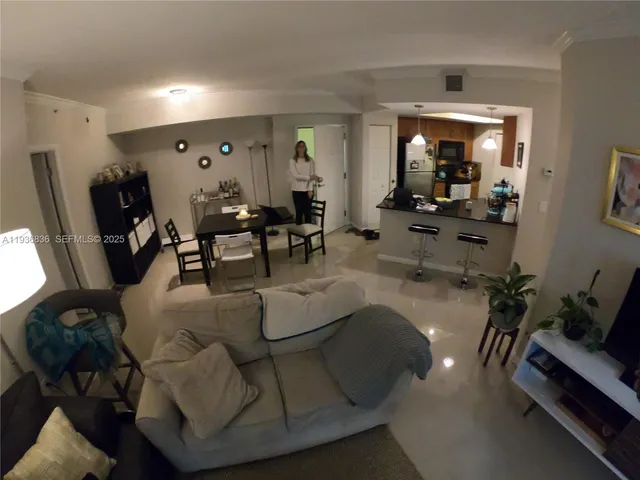 $2,900 | 2000 North Bayshore Drive, Unit 223, Miami, FL 33137