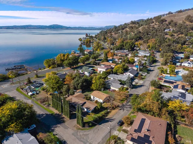 $320,000 | 6825 Virginia Drive, Lucerne, CA 95458