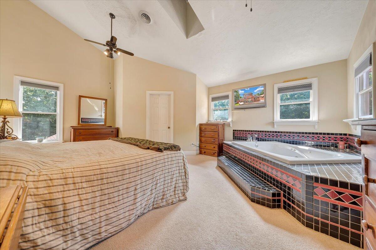 6373 Joppa Mill Road Moneta, VA 24121 - Photo 21 of 51 24-MIB06158