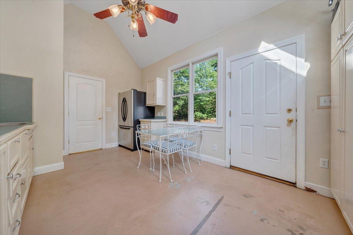 6373 Joppa Mill Road Moneta, VA 24121 - Photo 30 of 51 36-MIB06194