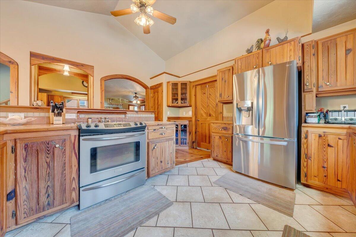 6373 Joppa Mill Road Moneta, VA 24121 - Photo 3 of 51 06-MIB06110