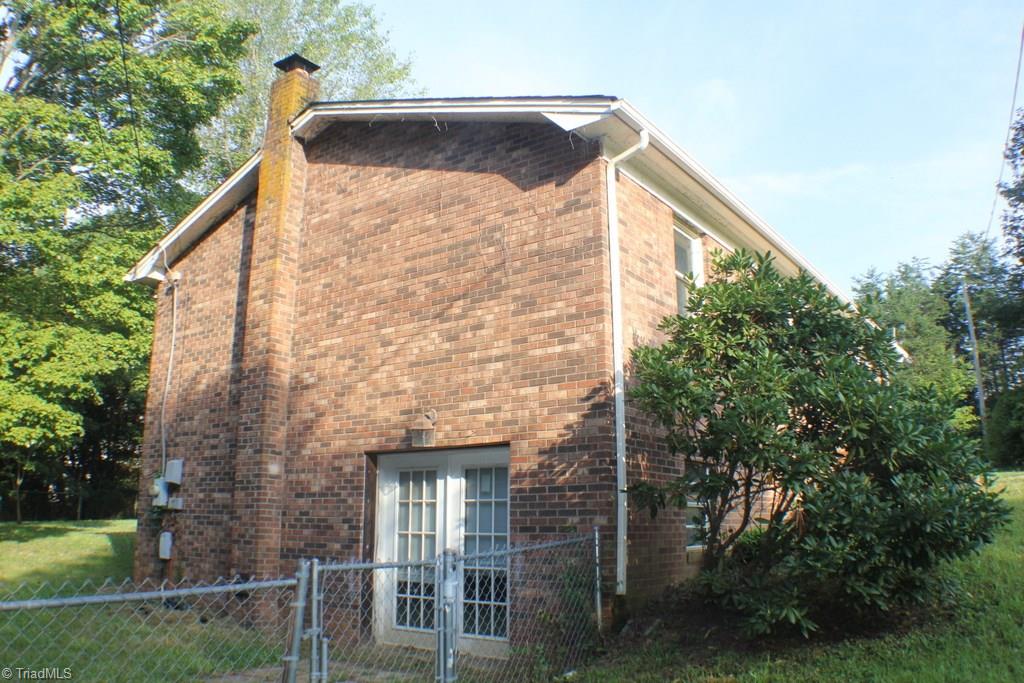 102 Shady Valley Road Cana, VA 24317 - Photo 4 of 14 Gallery Image 4