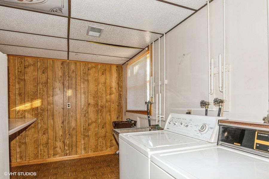 1349 North Dwiggins Street Griffith, IN 46319 - Photo 8 of 15 a utility room with shower