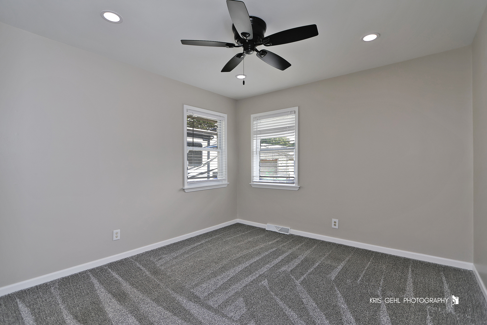 13 Lincoln Avenue Round Lake, IL 60073 - Photo 10 of 26