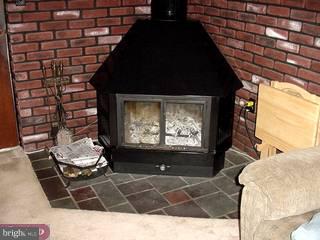 9 Dover Road Hamilton, NJ 08620 - Photo 5 of 6