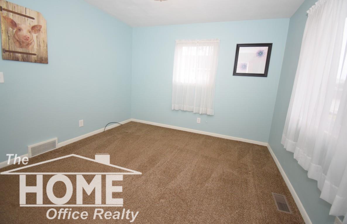 205 East Rolfe Street Perry, MI 48872 - Photo 14 of 27