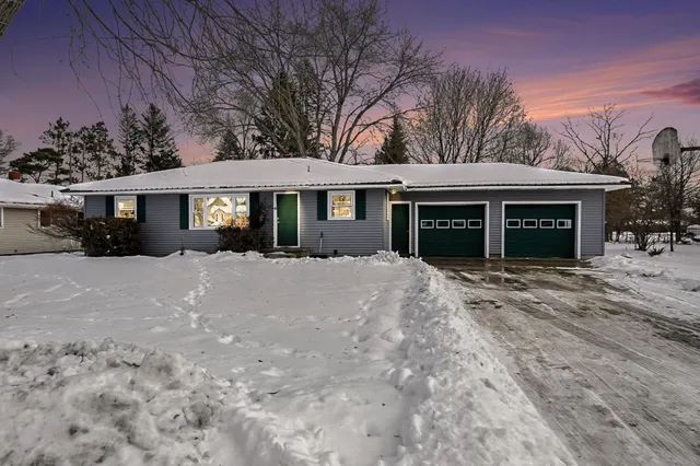 $199,000 | 818 North Main Street, Evart, MI 49631