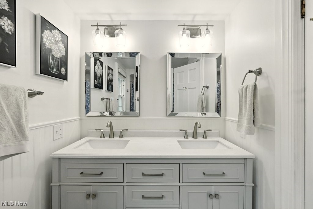 2380 Ashurst Road University Heights, OH 44118 - Photo 26 of 50 Bathroom - all new