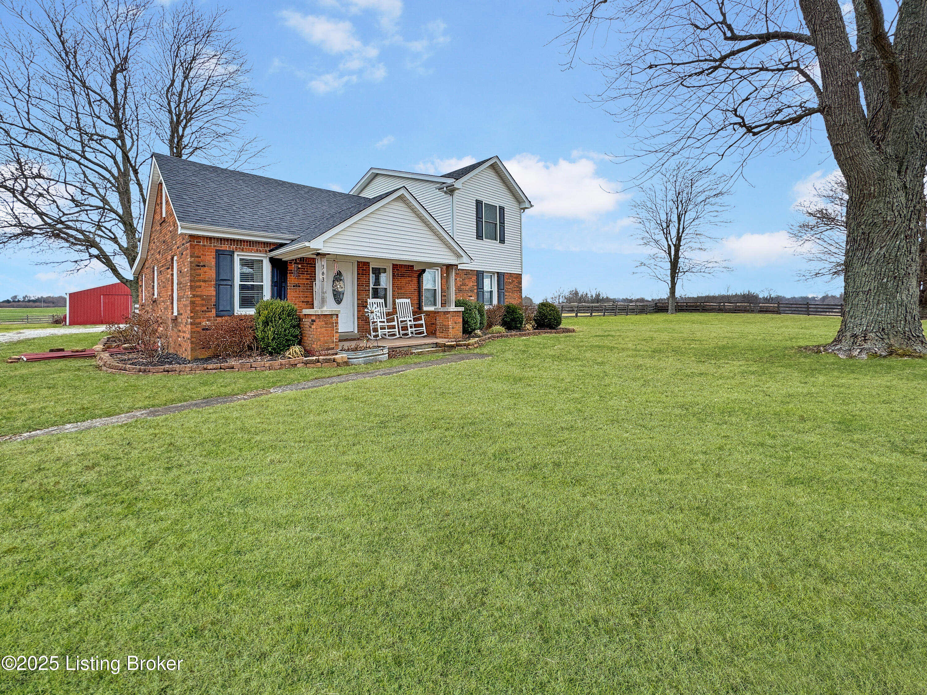 363 Hawkins Road Hodgenville, KY 42748 - Photo 2 of 91 2