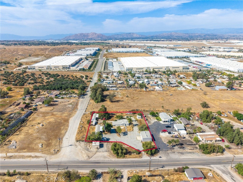 18420 Decker Road Perris, CA 92570 - Photo 4 of 15 an aerial view of ocean and residential houses with outdoor space
