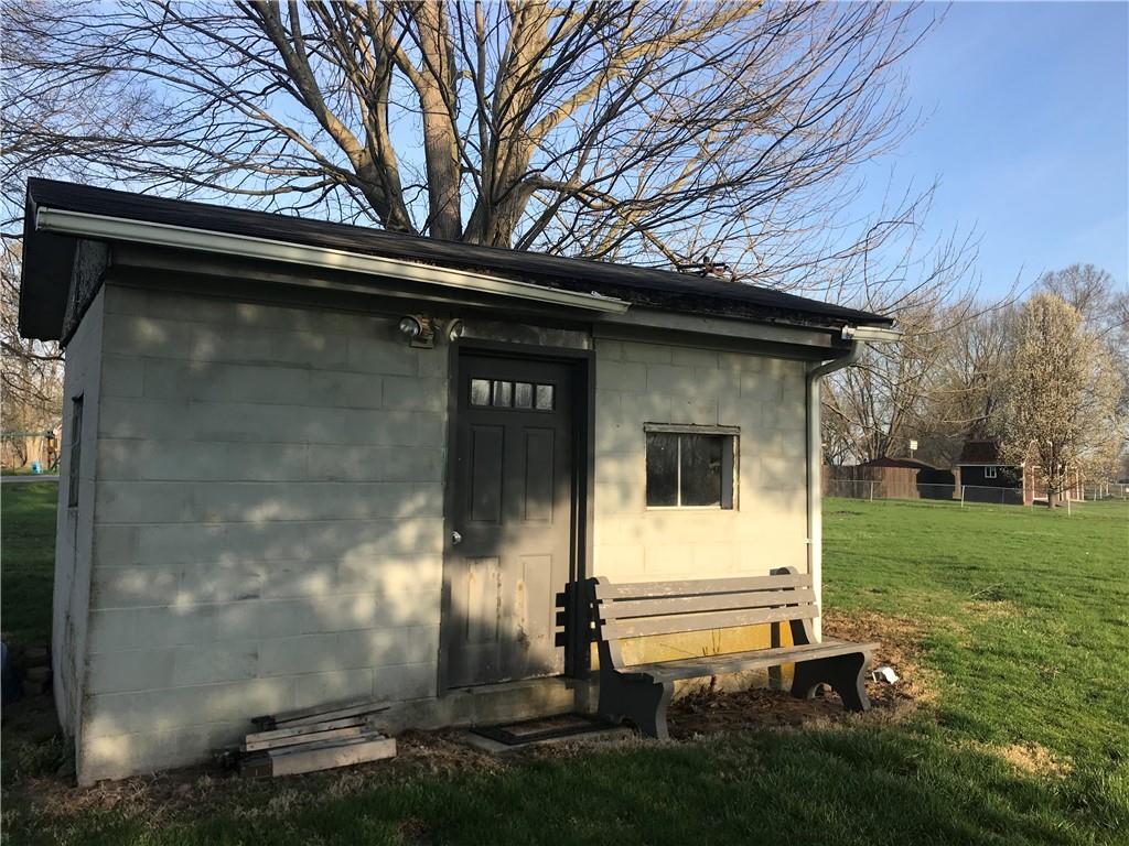 16306 Turnpike Road Hagerstown, IN 47346 - Photo 8 of 8