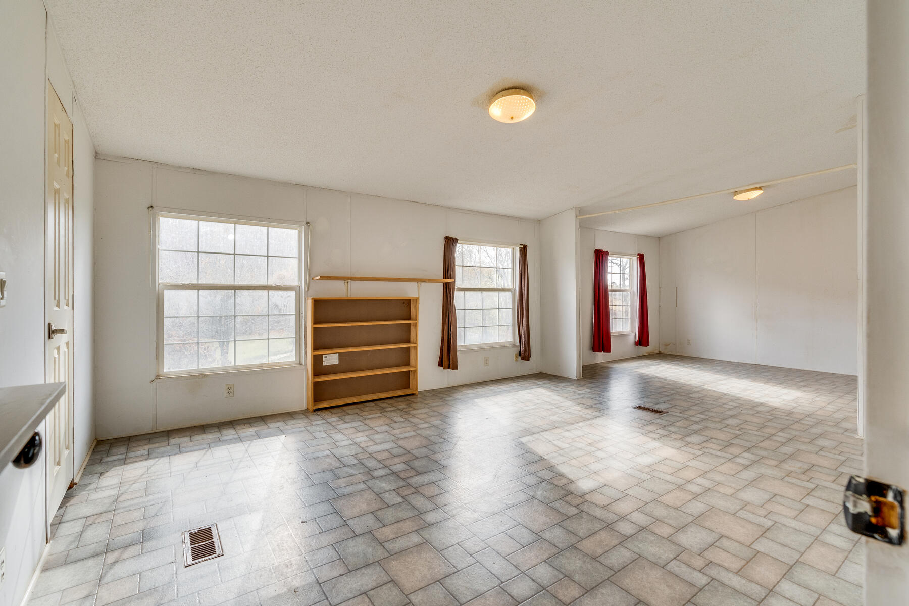 114 Hicks Road Jonesborough, TN 37659 - Photo 16 of 37 013