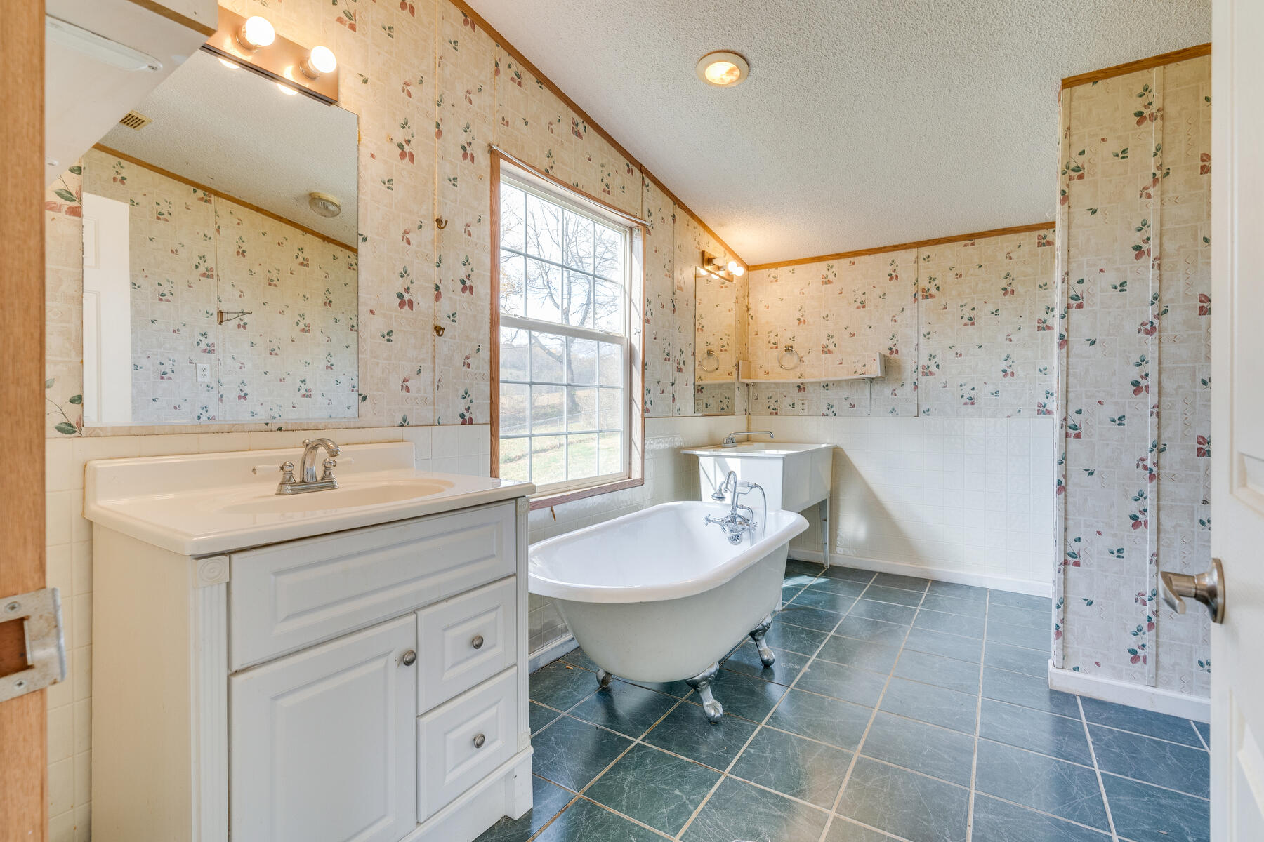 114 Hicks Road Jonesborough, TN 37659 - Photo 20 of 37 017