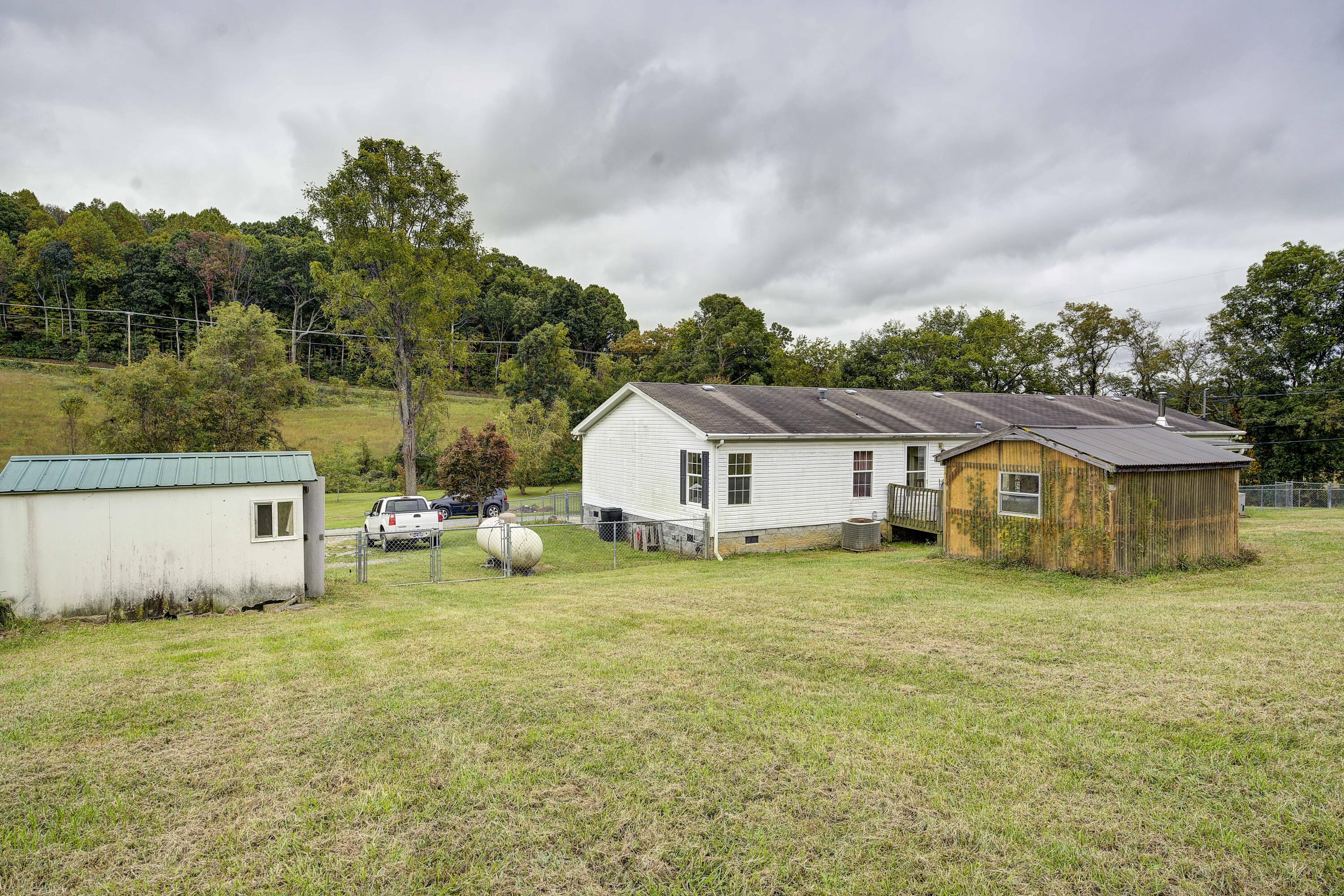 114 Hicks Road Jonesborough, TN 37659 - Photo 35 of 37 Hicks_exterior-6