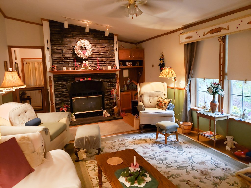 411 Patent Road Peru, NY 12972 - Photo 9 of 23