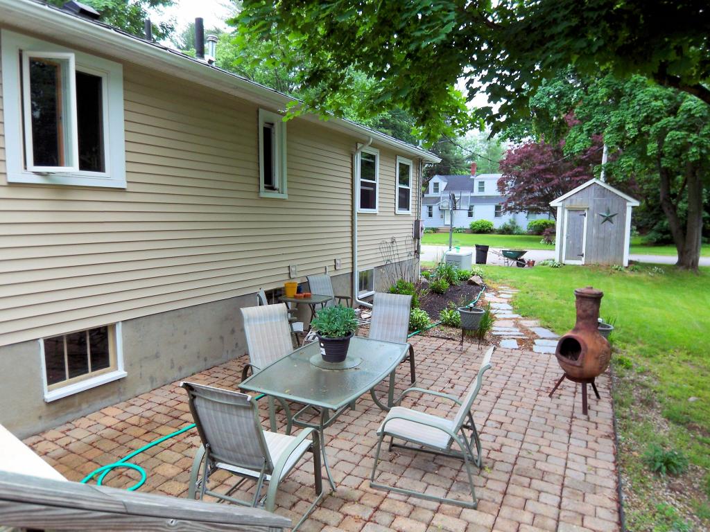 4 Smith Avenue Exeter, NH 03833 - Photo 20 of 22