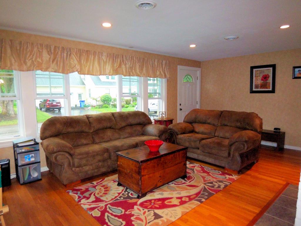 4 Smith Avenue Exeter, NH 03833 - Photo 10 of 22