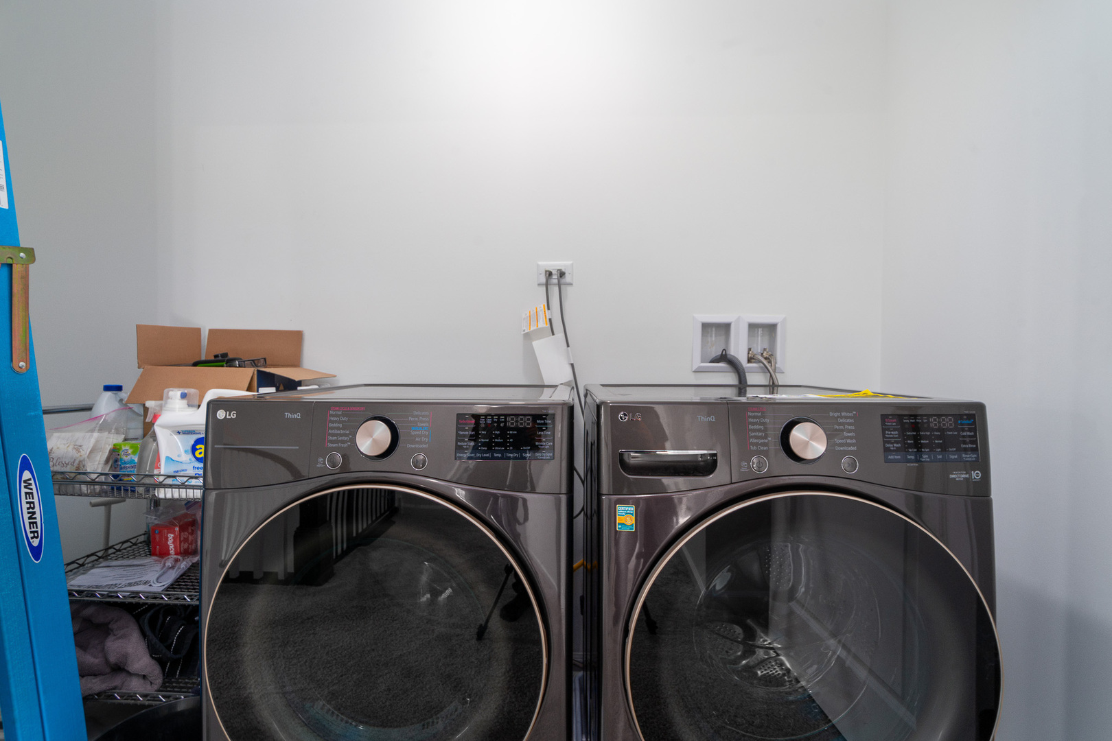 16316 Wheatgrass Street Lockport, IL 60441 - Photo 22 of 37 a utility room with dryer and washer