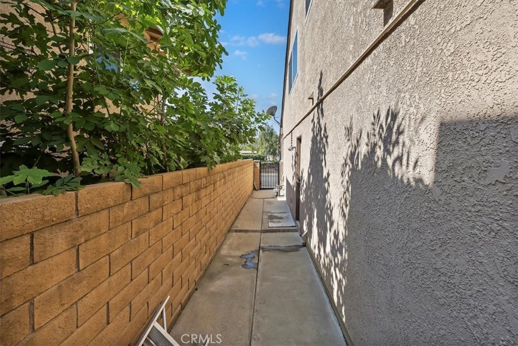 19 Black Oak Drive Phillips Ranch, CA 91766 - Photo 36 of 46 a view of entryway with wooden floor
