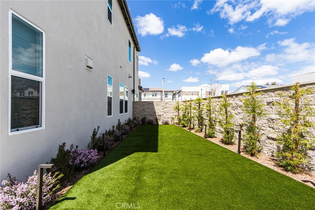 260 Holliston Lake Forest, CA 92630 - Photo 54 of 63