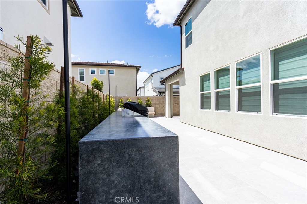 260 Holliston Lake Forest, CA 92630 - Photo 58 of 63 a house view with a garden space