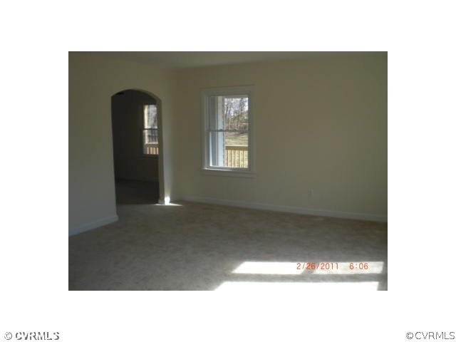2088 Broad St Road Maidens, VA 23102 - Photo 3 of 9 a picture of a room