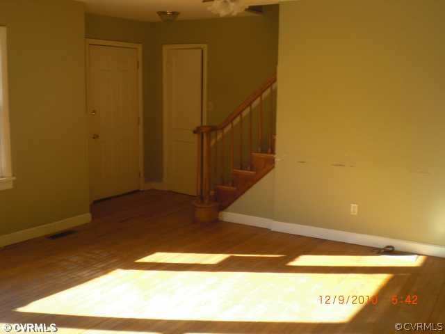 2088 Broad St Road Maidens, VA 23102 - Photo 7 of 9 a view of entryway