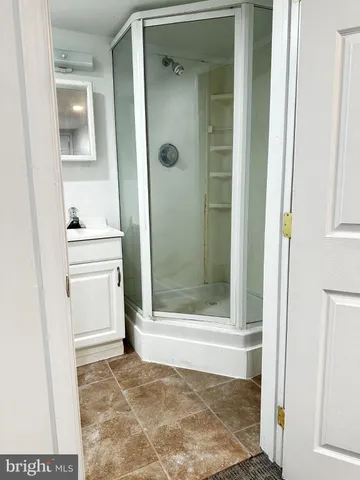 $210,000 | 853 East 14th Street, Chester, PA 19013