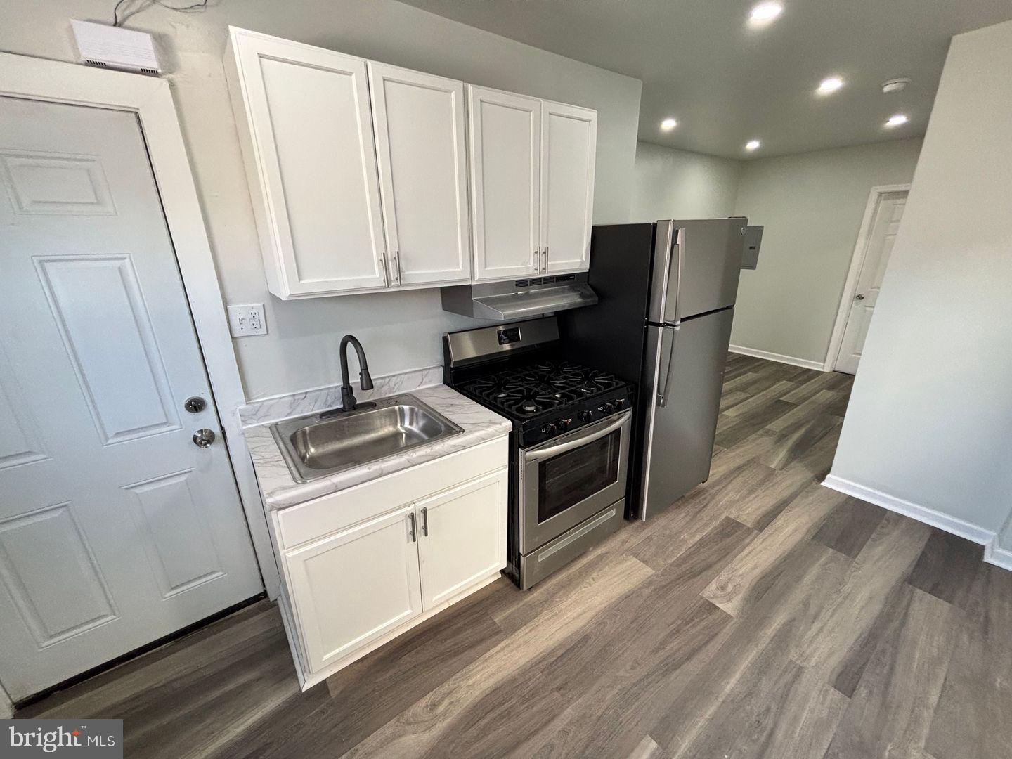 223 South 49th Street, Unit 3F Philadelphia, PA 19139 - Photo 3 of 13