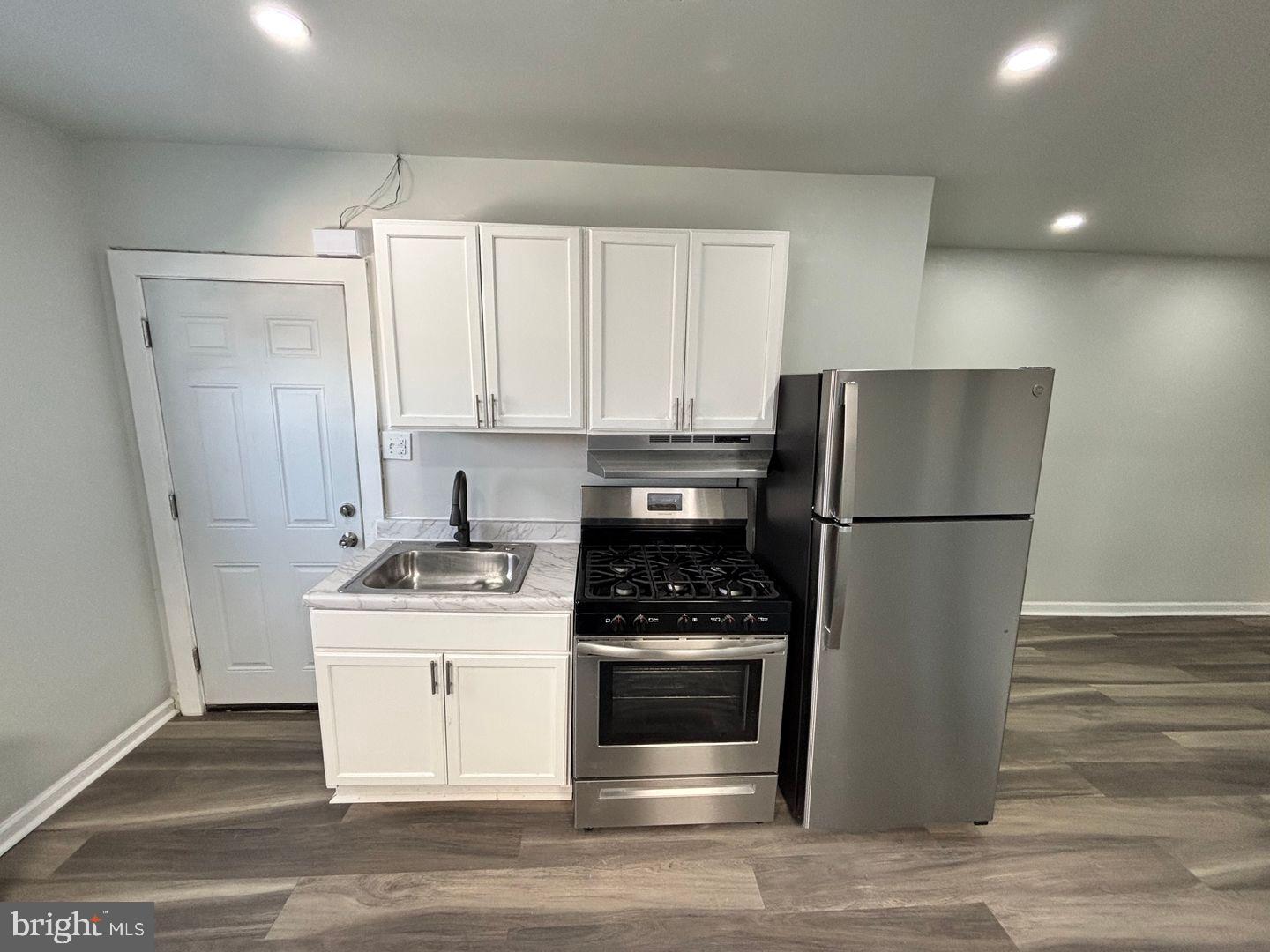 223 South 49th Street, Unit 3F Philadelphia, PA 19139 - Photo 4 of 13