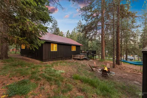 $599,900 | 285 Rio Vista Boulevard, McCall, ID 83638