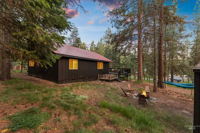 $599,900 | 285 Rio Vista Boulevard, McCall, ID 83638