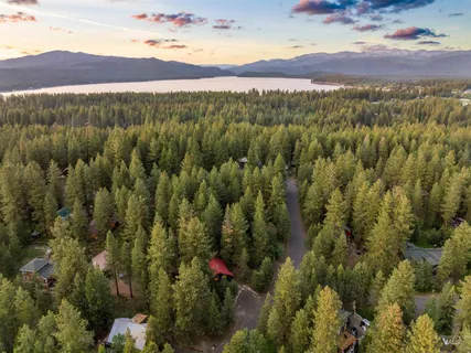 $599,900 | 285 Rio Vista Boulevard, McCall, ID 83638