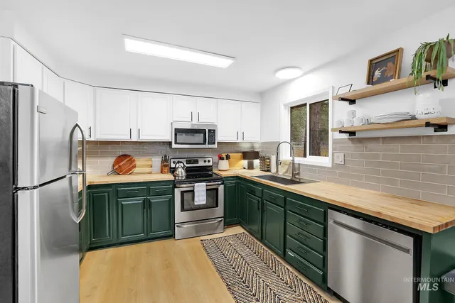 $599,900 | 285 Rio Vista Boulevard, McCall, ID 83638