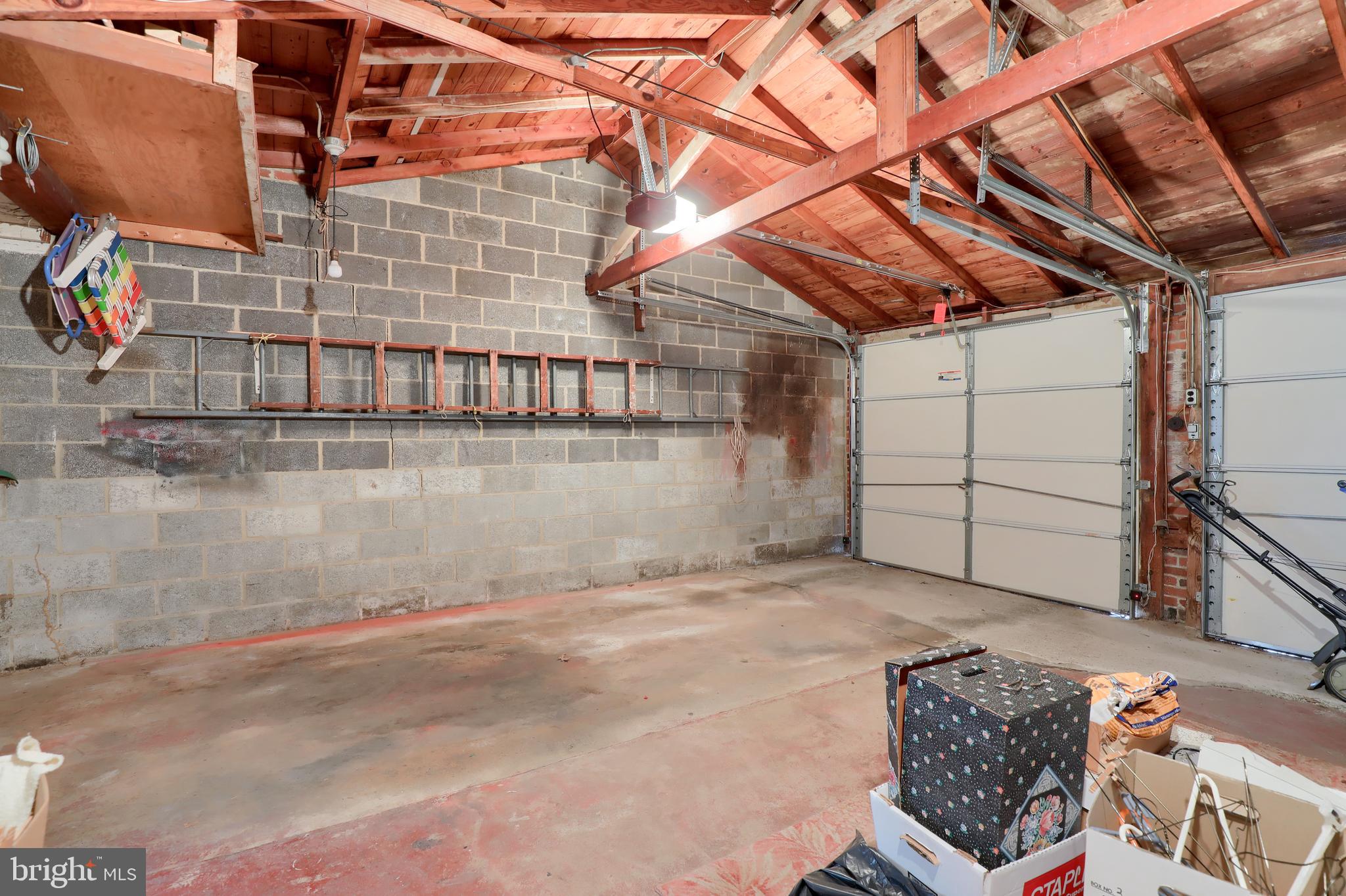1162 Southern Road York, PA 17403 - Photo 11 of 32 Gallery Image 11