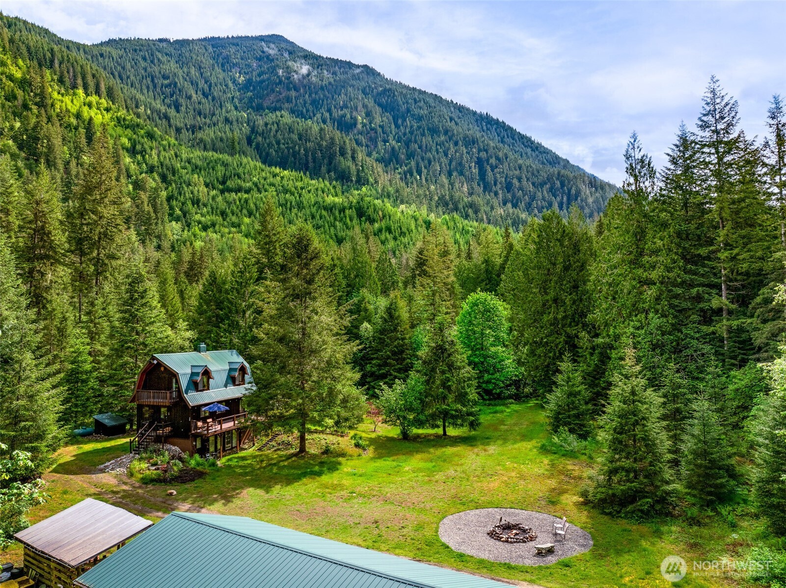 61551 Cascade River Road Marblemount, WA 98267 - Photo 4 of 40