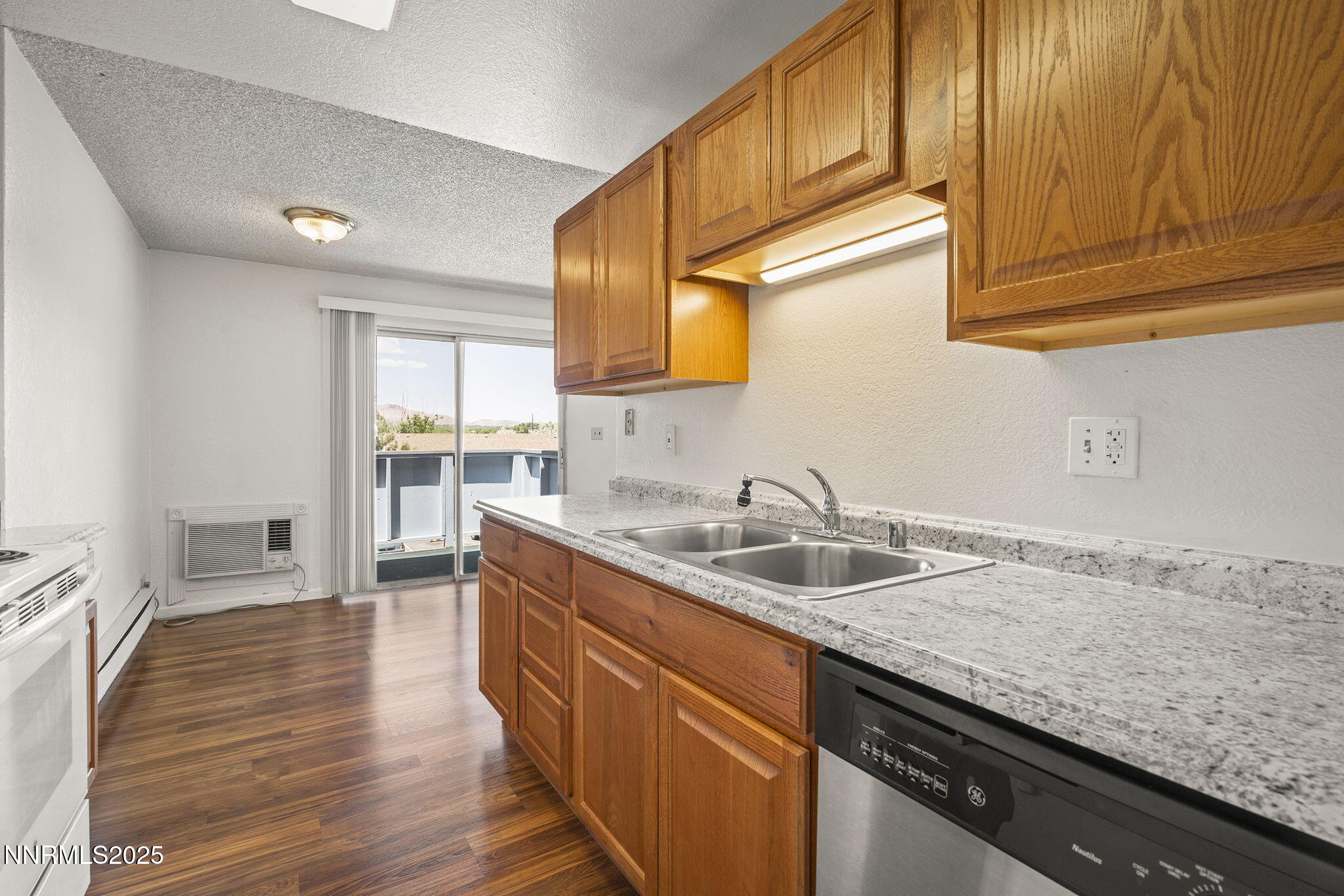 3948 Clear Acre Lane, Unit 262 Reno, NV 89512 - Photo 1 of 22 9-web-or-mls-_DSC0900