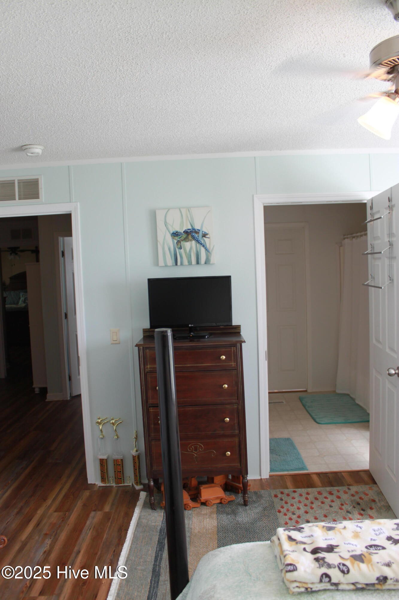 383 Old Beach House Road Columbia, NC 27925 - Photo 33 of 72 2025-04-07 03.26.24