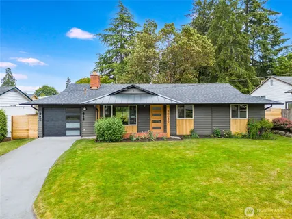 $569,950 | 30032 5th Avenue Southwest, Federal Way, WA 98023