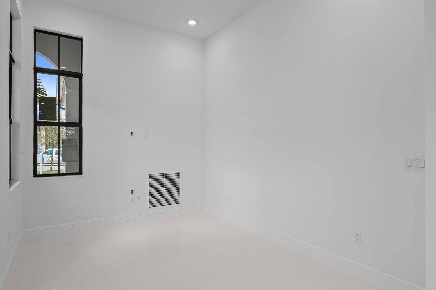 5242 Rivo Alto Circle Loxahatchee, FL 33470 - Photo 4 of 42 9_3F2A6092